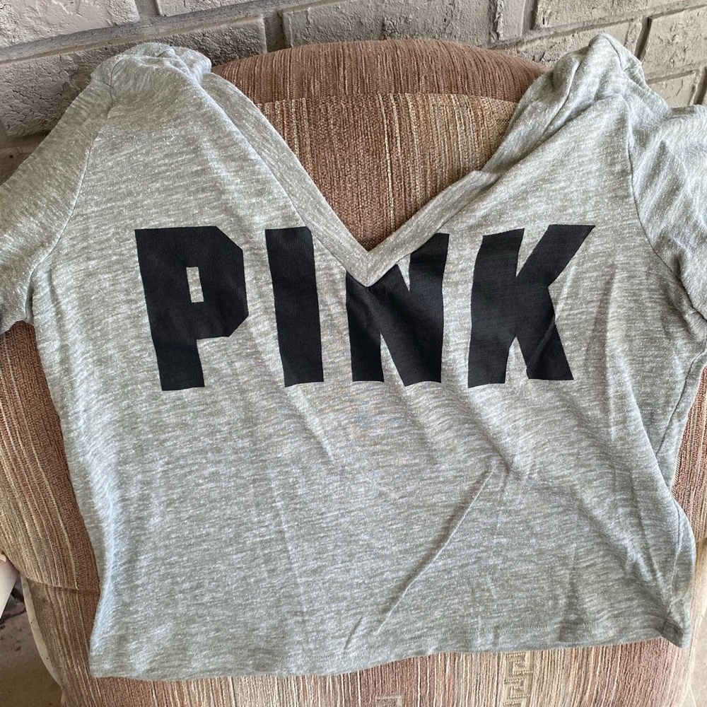 PINK VS cropped shirt